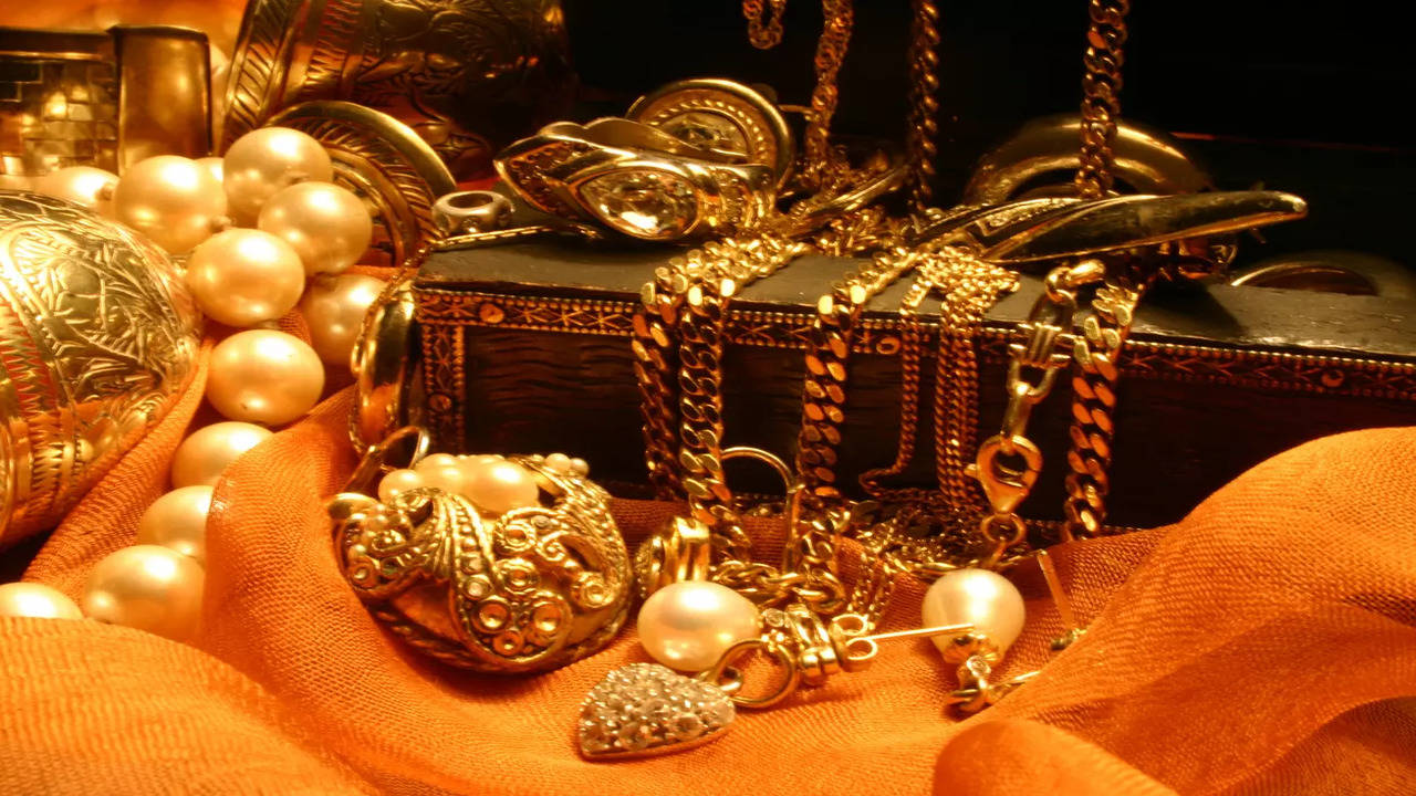 Gold Jewelry